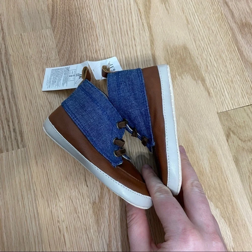 Gap Denim Blue Lace Up Shoes NWT 18-24 mos Baby Blue Brown NEW